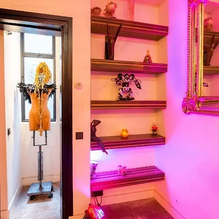180 M2 Central ....art ...loft ..jacuzzi...horse.. Amsterdam